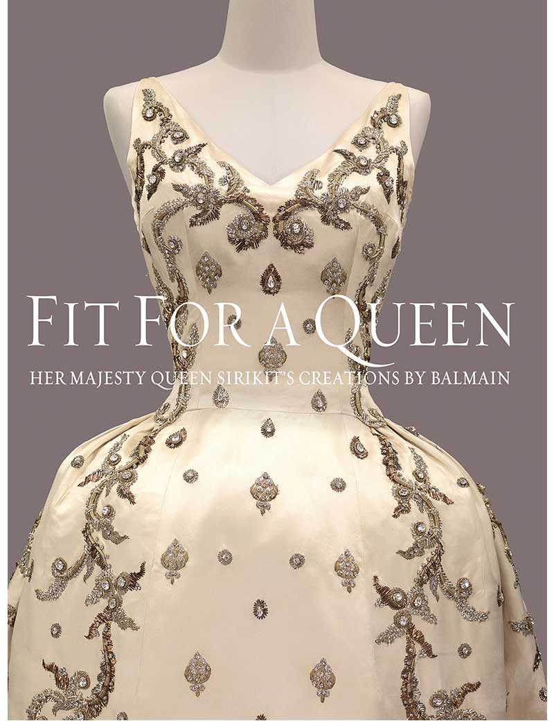 FIT FOR A QUEEN (HARDBACK)